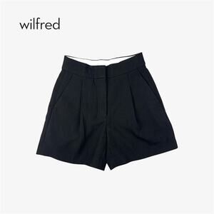 Wilfred Aritzia black high-waisted pleated tailored shorts 5” inseam - size 0